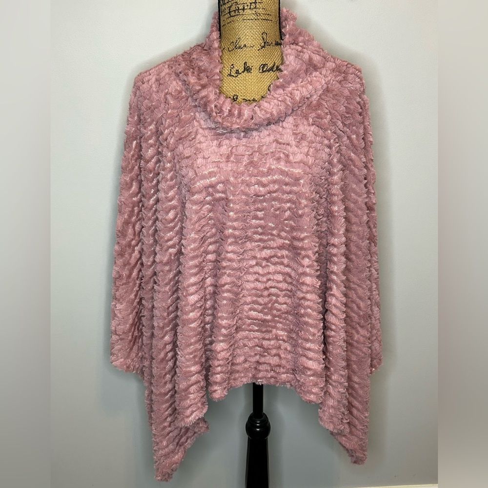 Boutique Faux Fur Poncho, OS, Dusty Mauve, NWOT